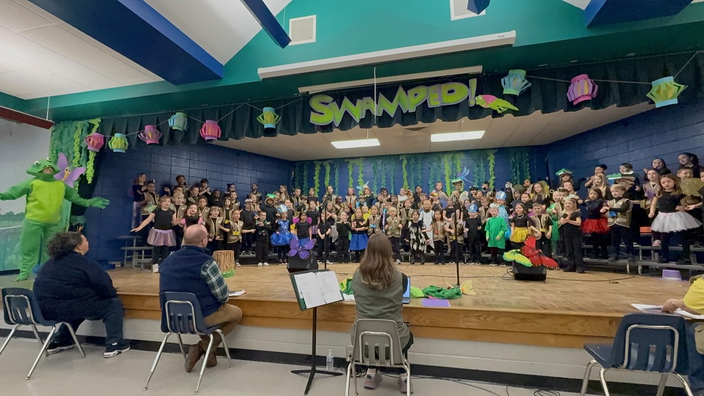 Last night's performance was a brilliant success! Congratulations to our talented First Graders. ⭐️