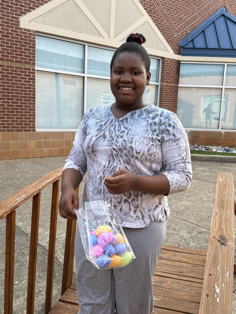 The champion egg hunters in Mrs. Cleveland’s class found all the ones hidden in the courtyard.  They even found some bunnies in their classroom!
