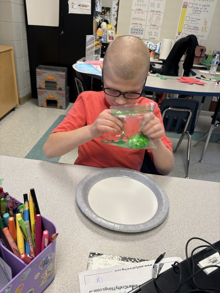 We went step by step on how to dye eggs!!