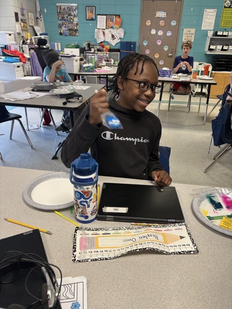 We went step by step on how to dye eggs!!