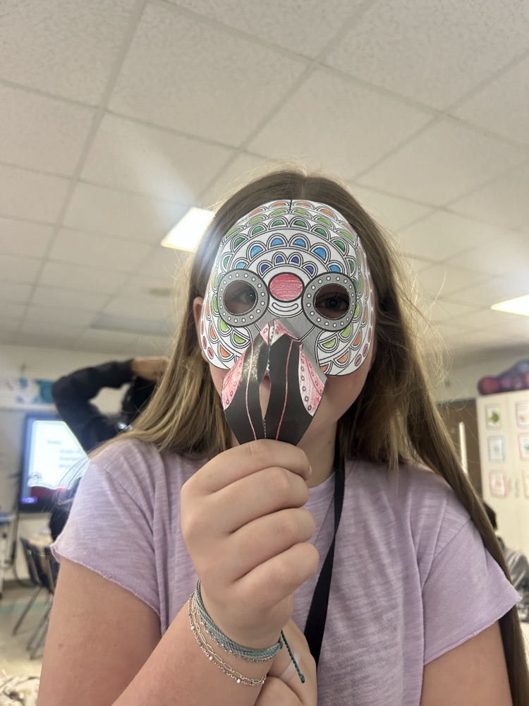 student in mask 