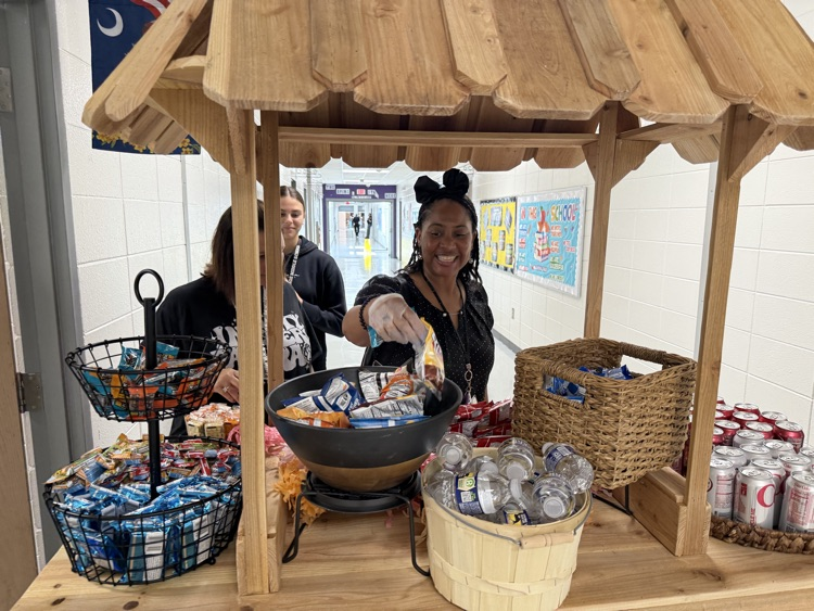 teachers at cheer cart 