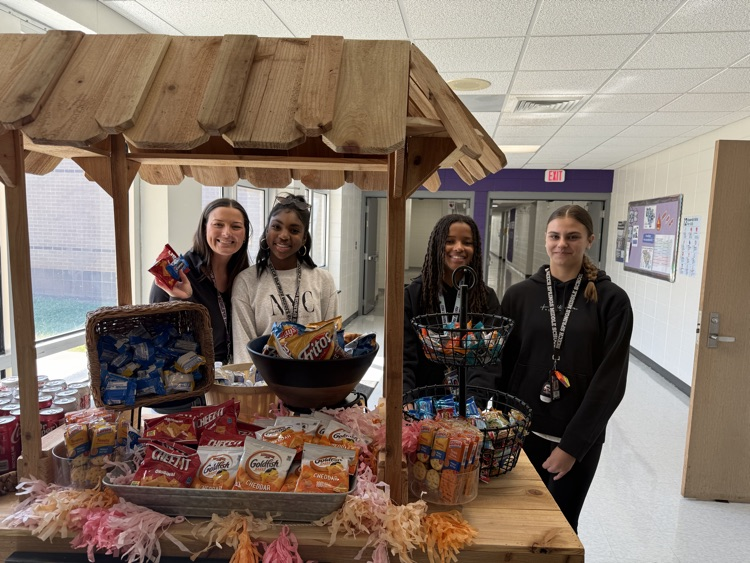 principal and students 