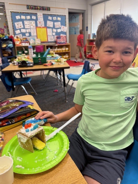 Mrs. Wells’s class had some eggs-tra egg-citing learning activities to go along with the book Rechenka’s Eggs by Patricia Polocco. They built and ate the cutest little Peep houses and measured with jellybeans.