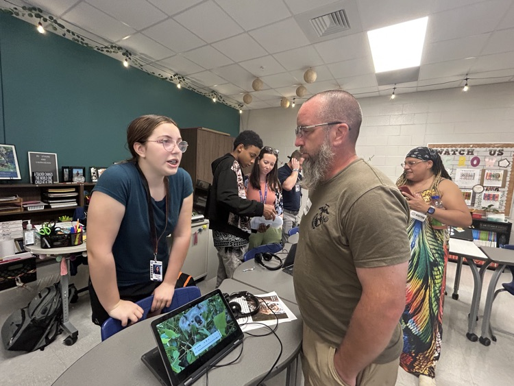 kids sharing research 