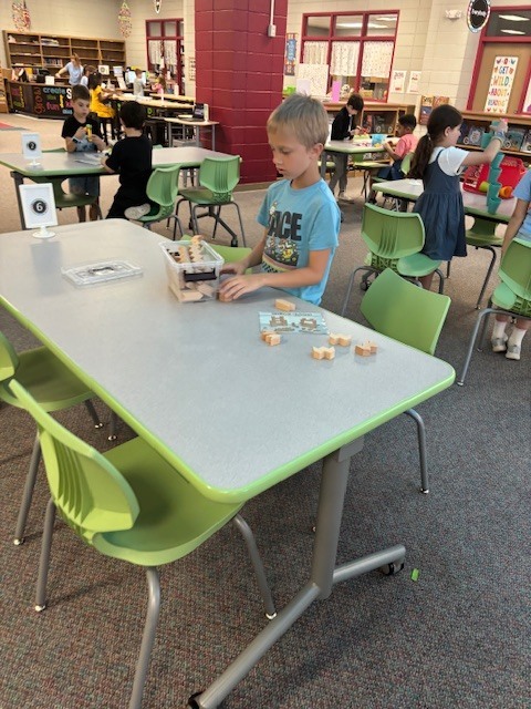 Mrs. Huss' students were problem solving, collaborating, and experimenting in the MakerSpace earlier this week.