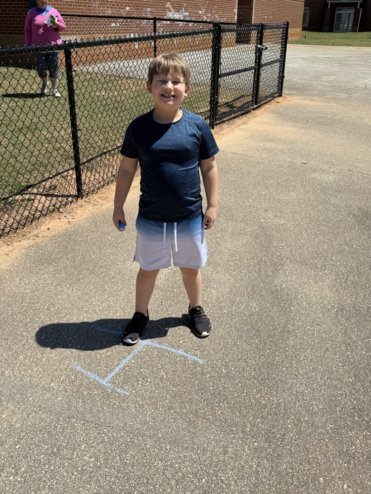 Yesterday, Ms. Wheeler and Mrs. Wilber’s class continued their ABC Countdown to Summer with the letter “C”! They celebrated with fun chalk activities, and the kiddos absolutely loved it!