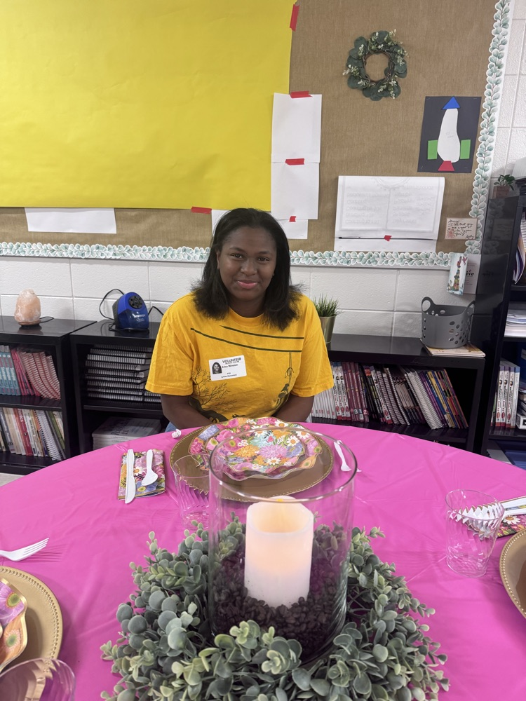LES Volunteer Luncheon