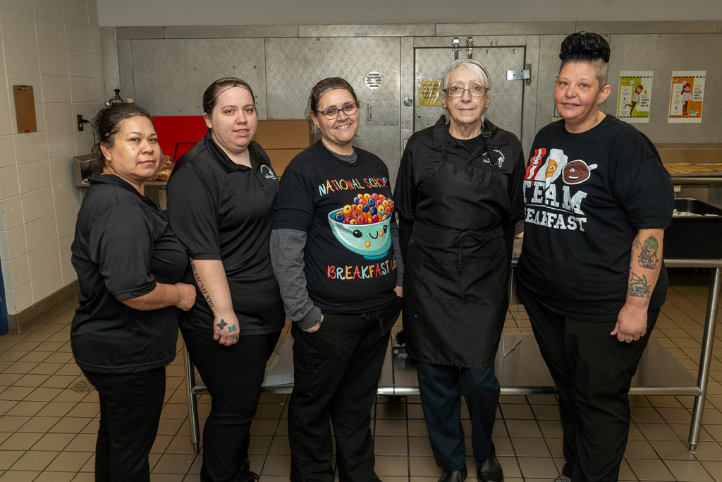 cafeteria team
