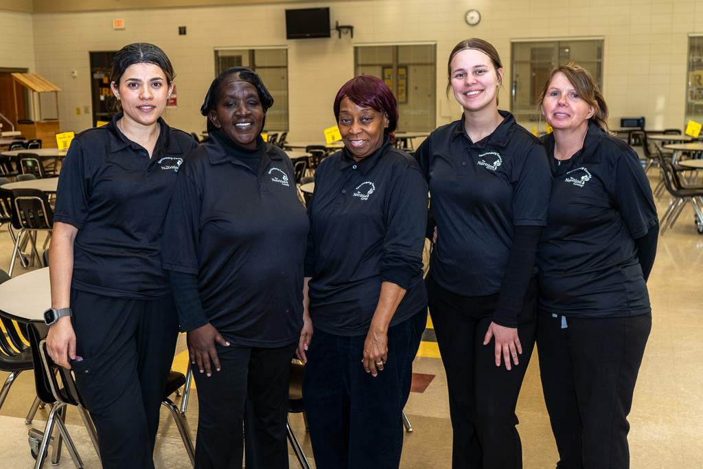 cafeteria team
