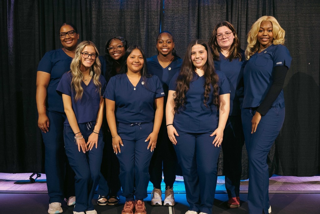 CNA nursing students