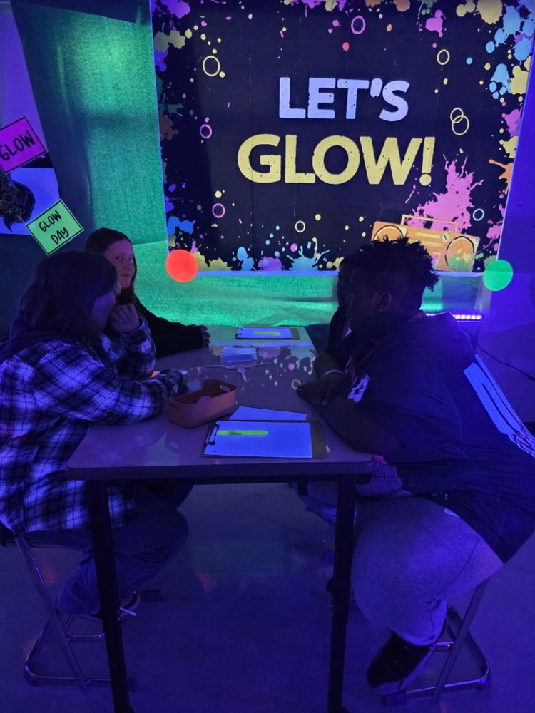 kids in math on glow day