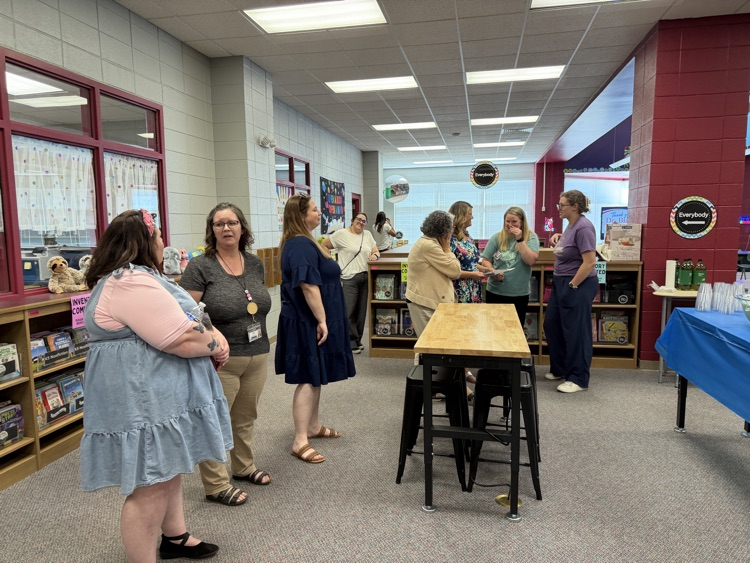 Celebrating 52 years as an educator in Spartanburg District 5! Thank you to everyone who joined us in honoring our amazing Dr. Glenda Bigby this afternoon.