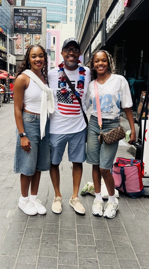 Bolden family in Korea