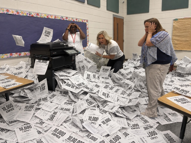 teacher’s doing scavenger hunt