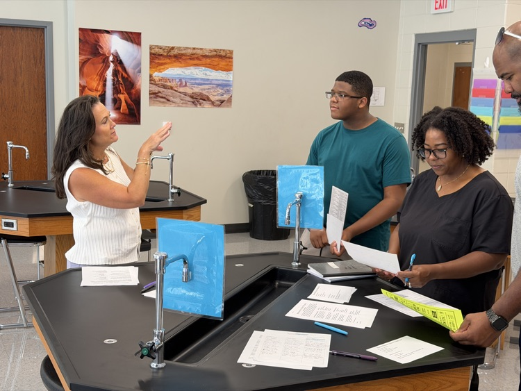 Byrnes High School meet the teacher event