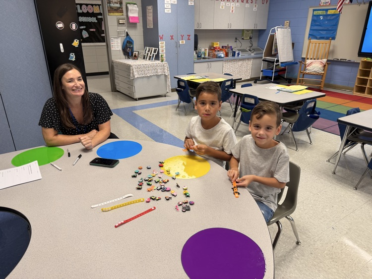 classroom with families and teacher