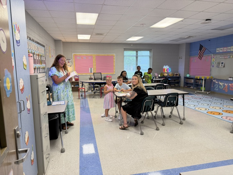 classroom with families and teacher