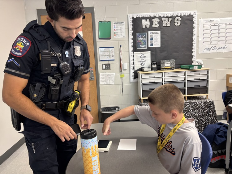 kids getting fingerprinted