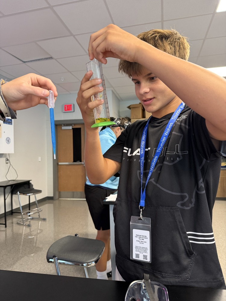 kids in science class