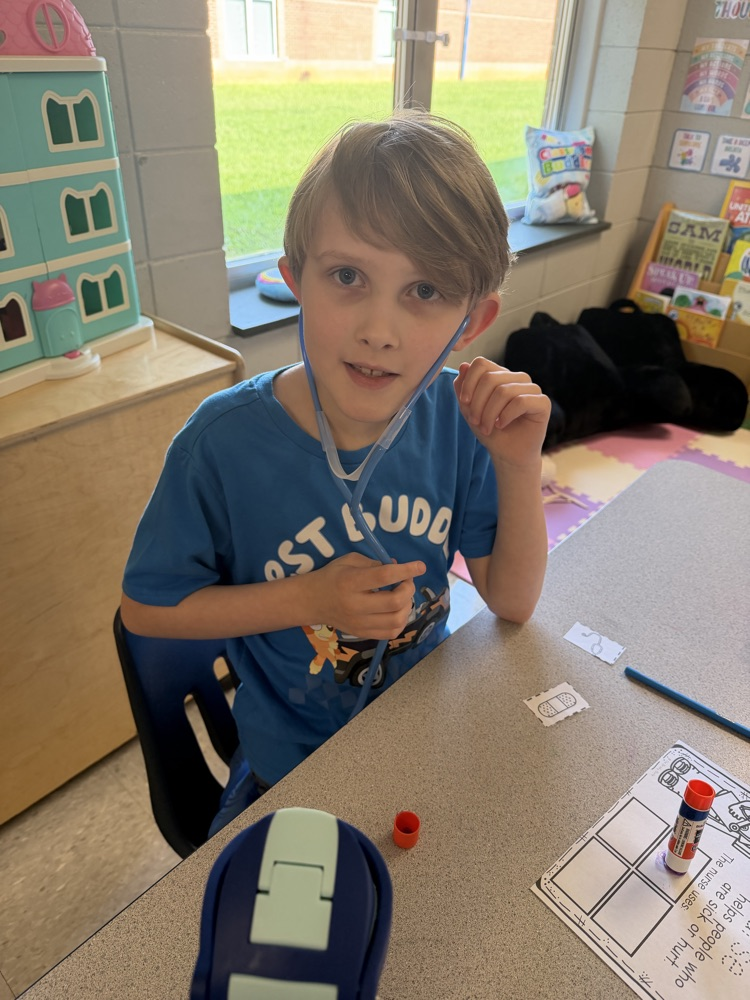 classroom visit with a nurse 