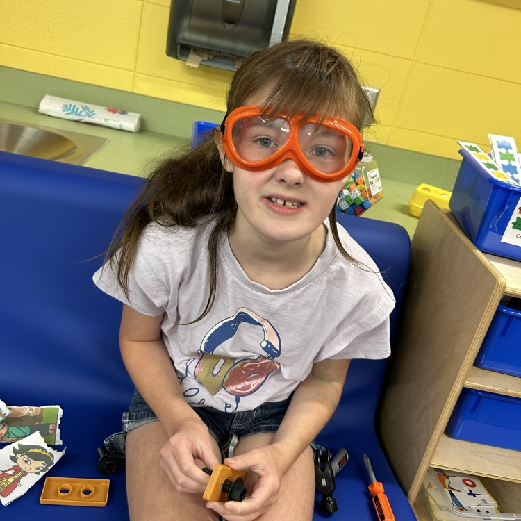 picture of student with goggles