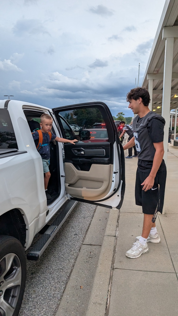 rebels, opening car doors