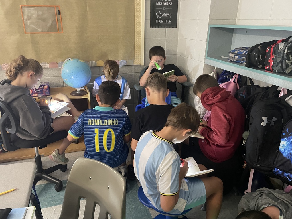 Mrs. Cobb’s class Rocked the Ridge today with some flashlight reading.