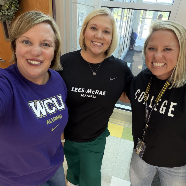 pictures of college colors day