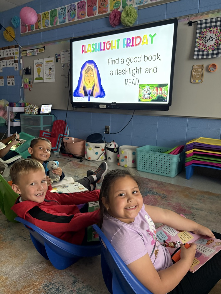 students reading in class 