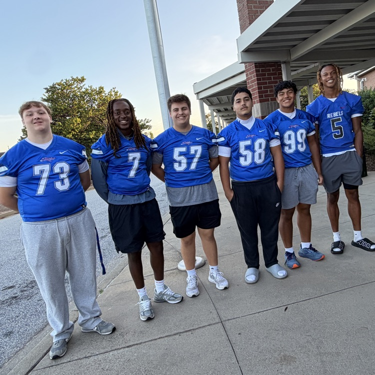 picture of football players