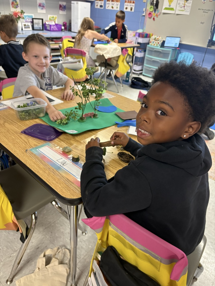 children working in class