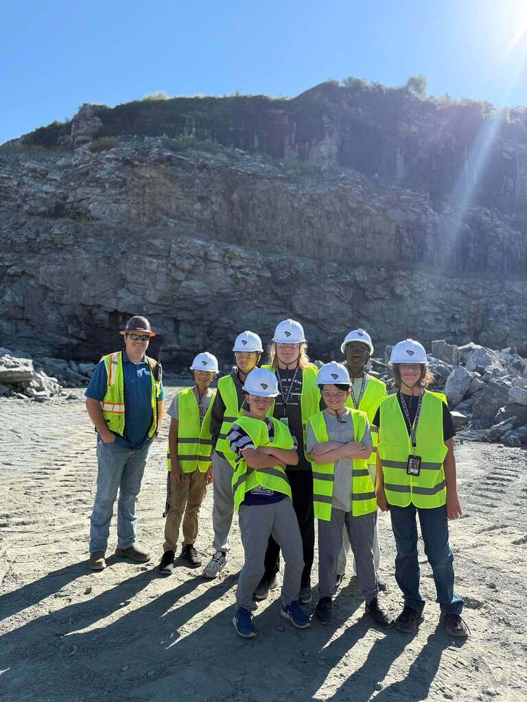 students at vulcan materials