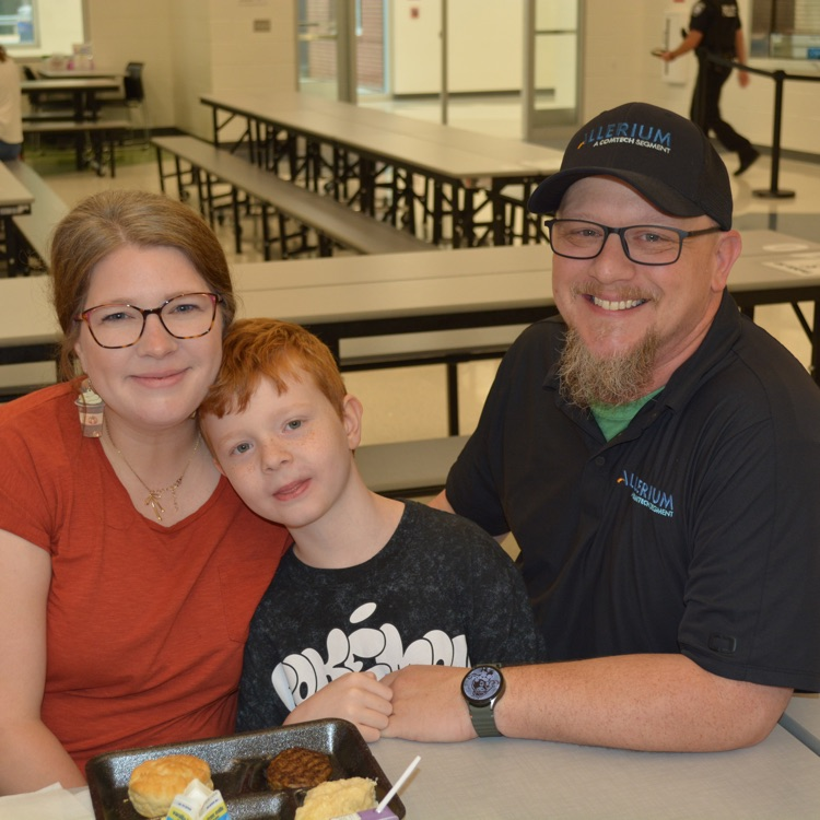 3rd grade breakfast with buddies