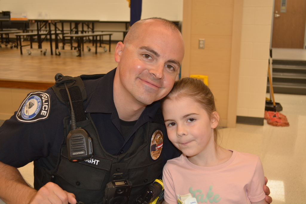 1st Grade breakfast with buddies