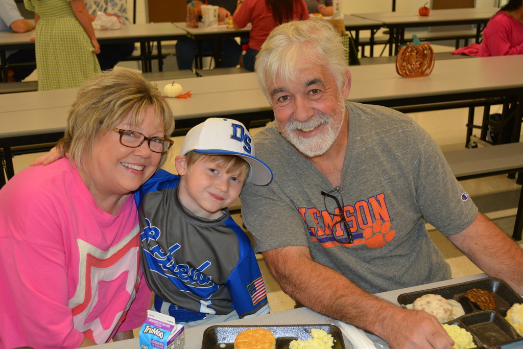 kindergarten breakfast with buddies