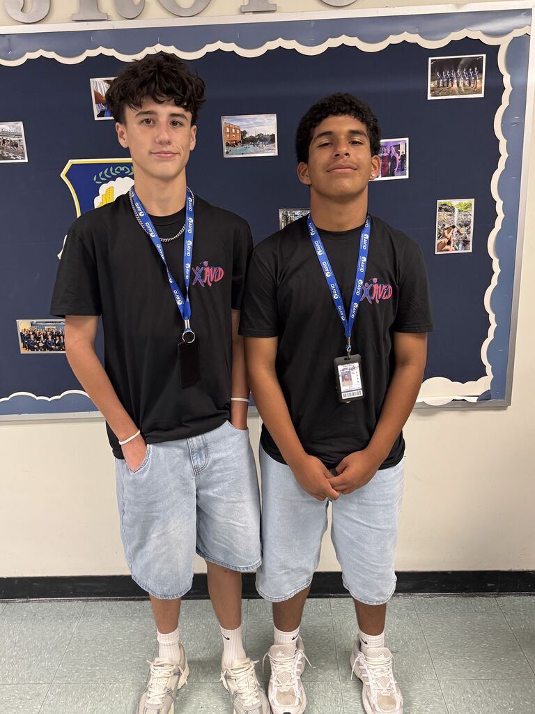 avid students posing