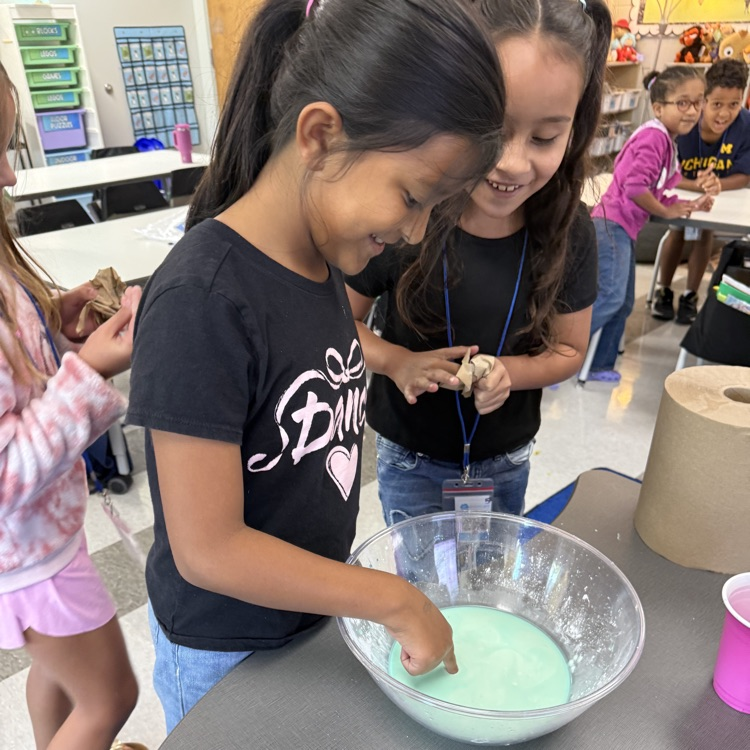 Students in Mrs. Rosillo’s class experiment to learn about state of matter.