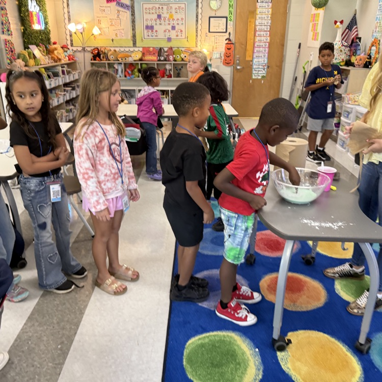 Students in Mrs. Rosillo’s class experiment to learn about state of matter.