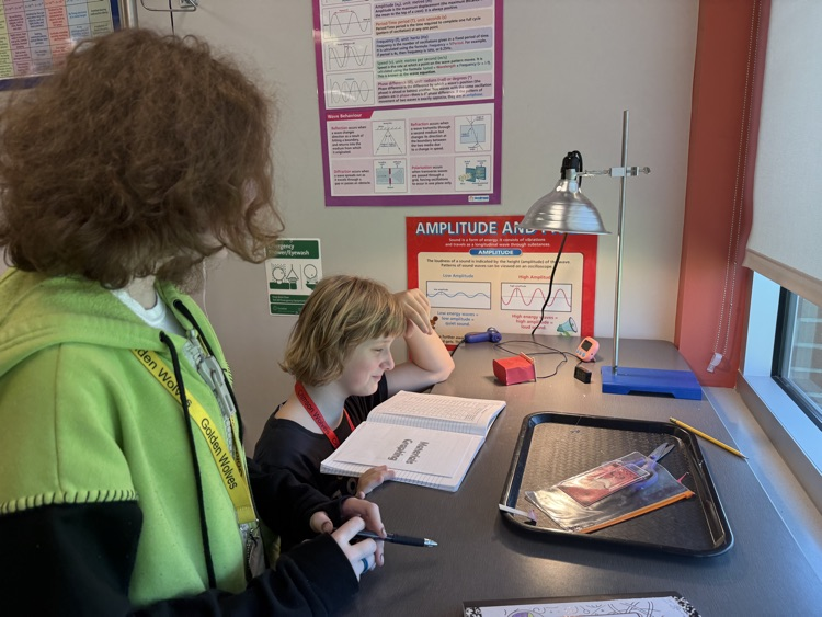kids in science class