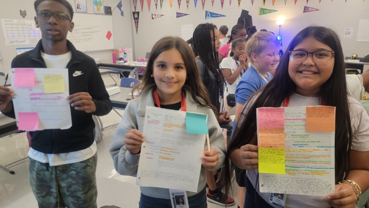 avid kids with notes
