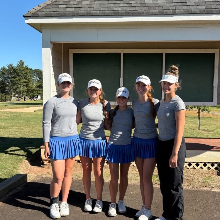 Lady Rebels golf