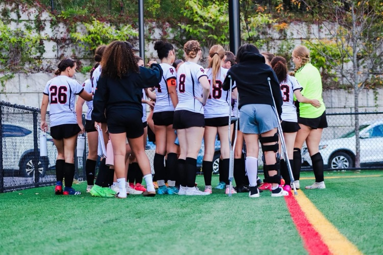Prouty Girls Varsity Soccer takes home the win over Bay Path, 1-0👏 goals scored by Zoe Barnett assisted by Anna messier ‼️👏⚽️