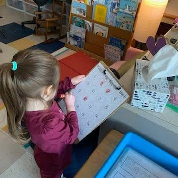Miss Amato's PreK class went on a Valentine's Number Hunt around their classroom looking for matches to all 20 number hearts!