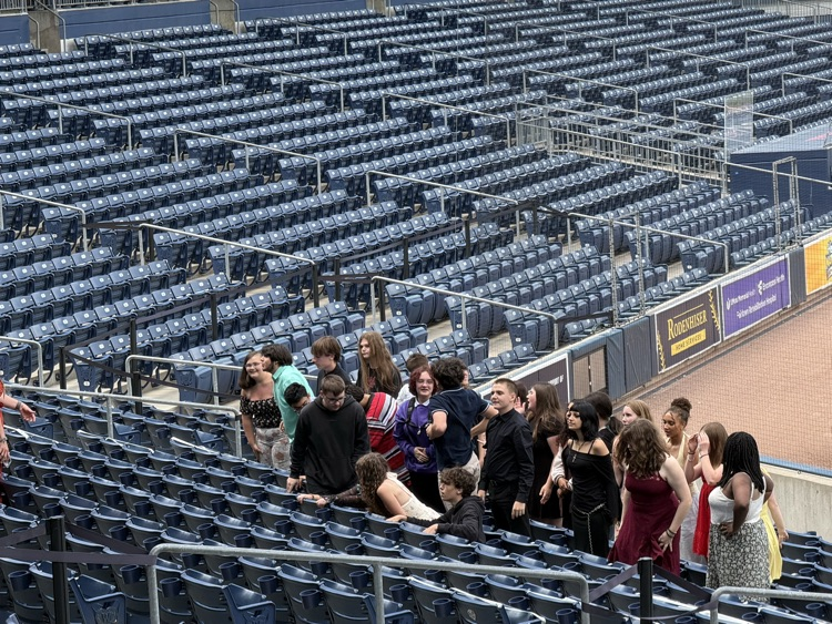 DPHS graduation rehearsals 2026