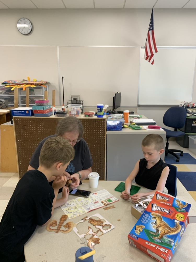 Extended School Year 2026: Kindergarten and Grade 1 students had fun learning about dinosaurs. @ChooseSEBRSD @MASchoolsK12 @MASCSchoolComm