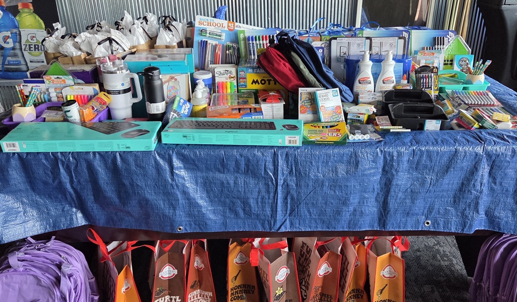 Table with prizes.