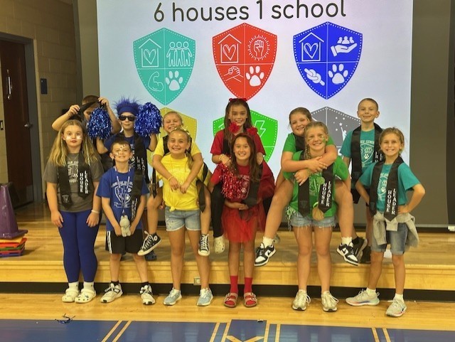 HOUSE 2