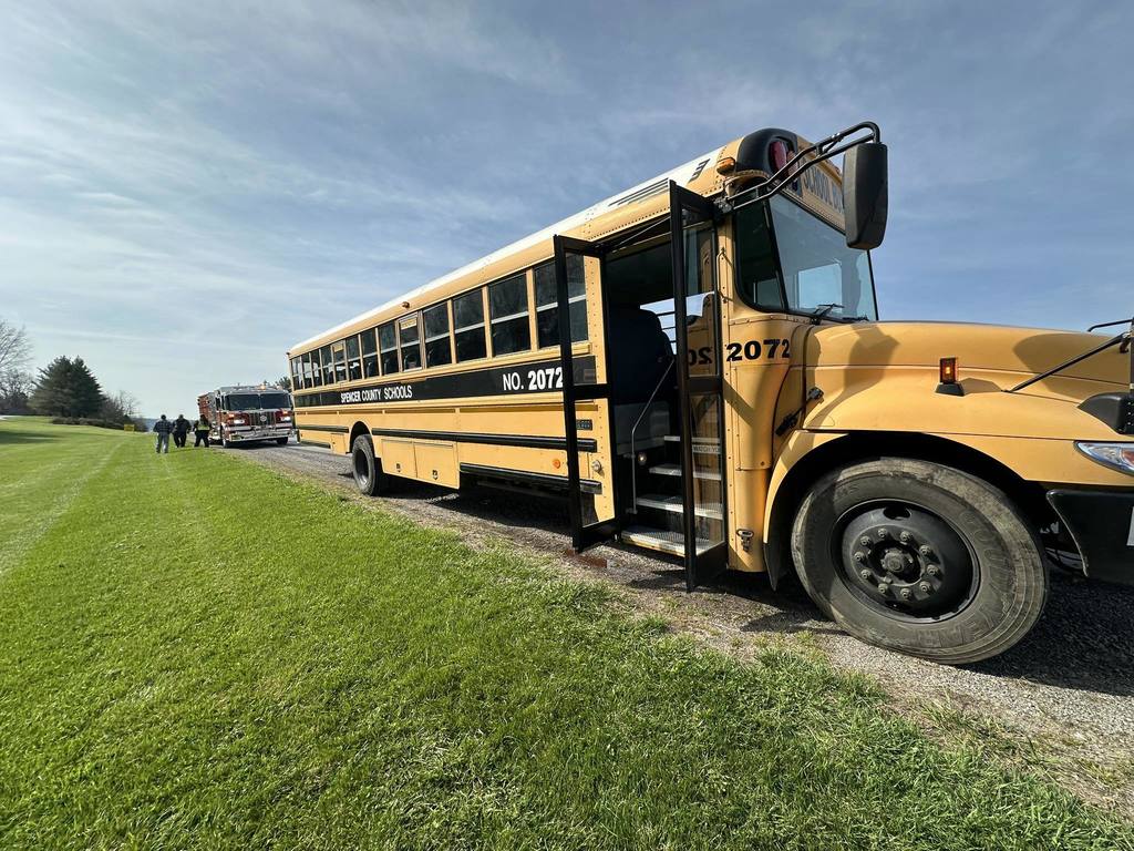 2072- Choir Field Trip