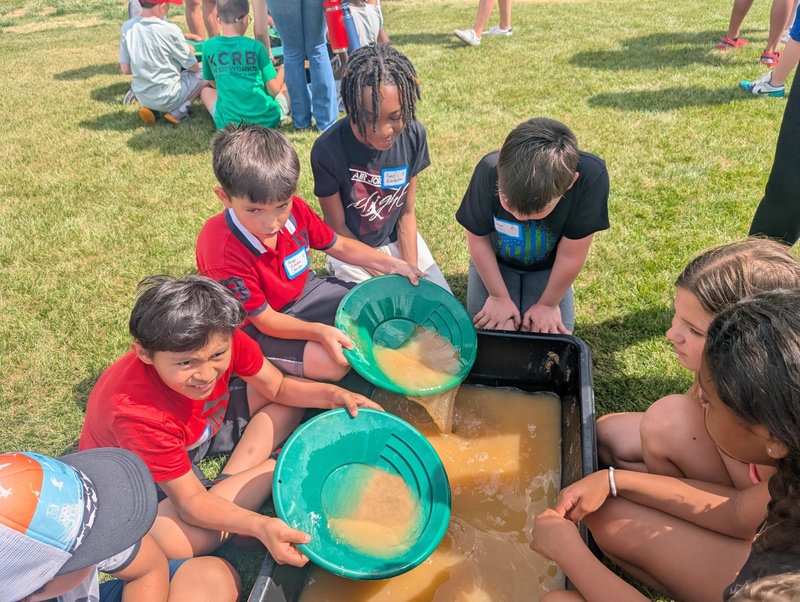 Students learn how to pan for gold